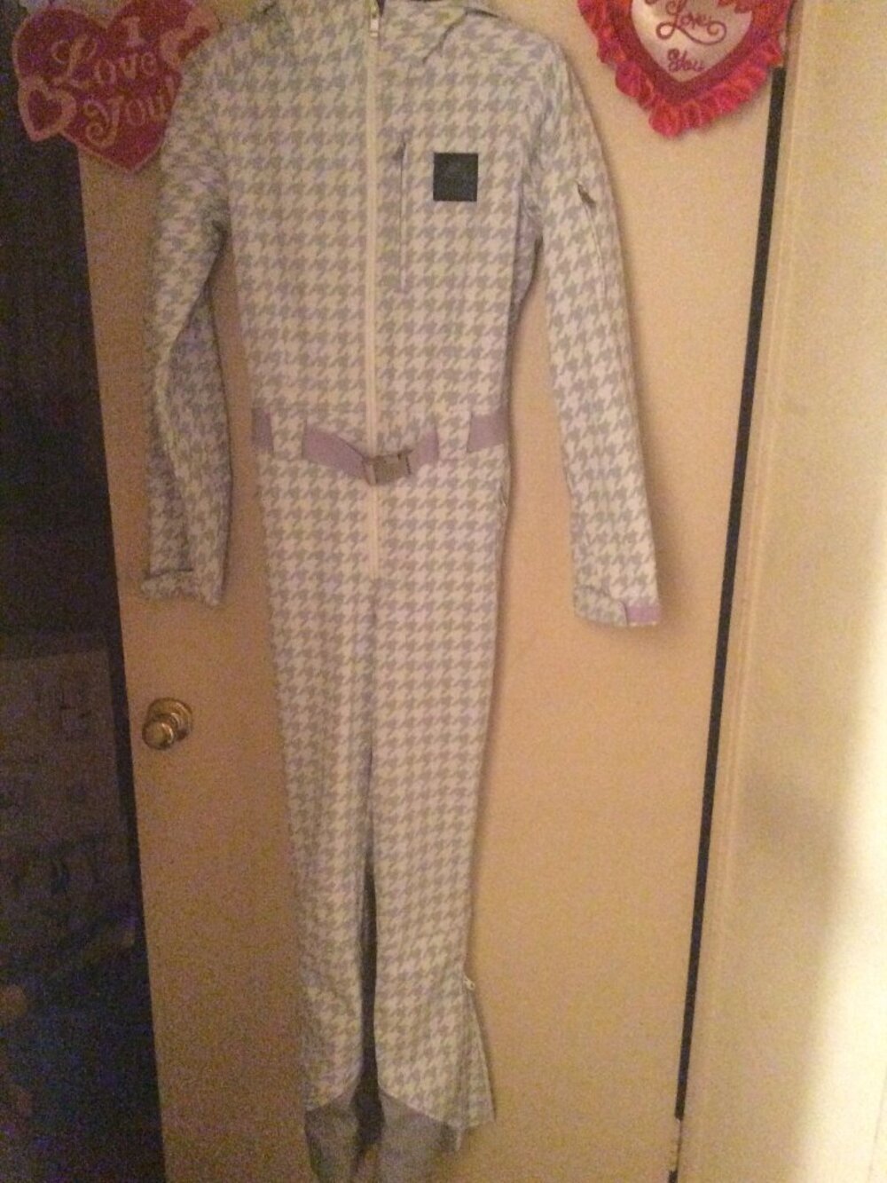 OOSC Luxury Women's Ski Suit Size Medium